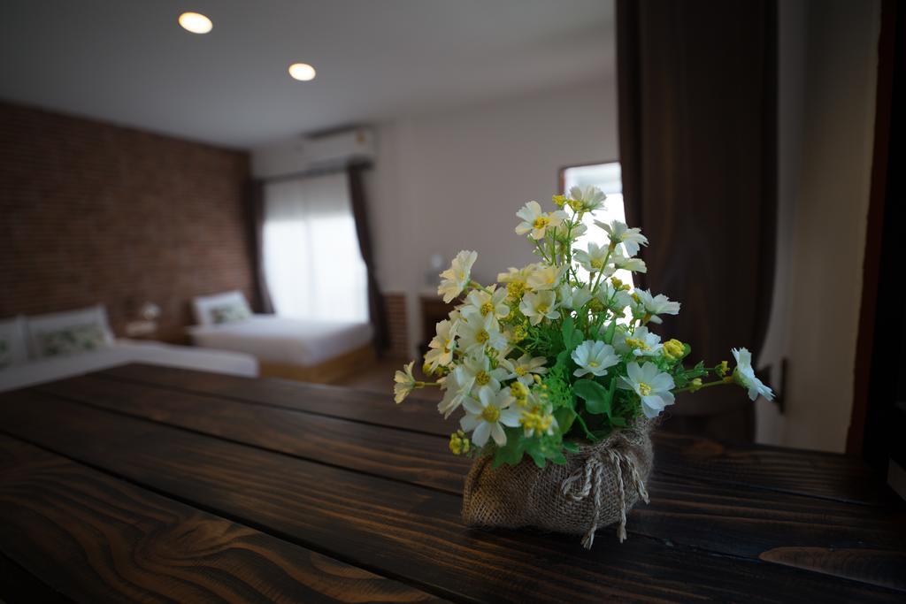 We Chiang Mai Guesthouse 2 Екстериор снимка